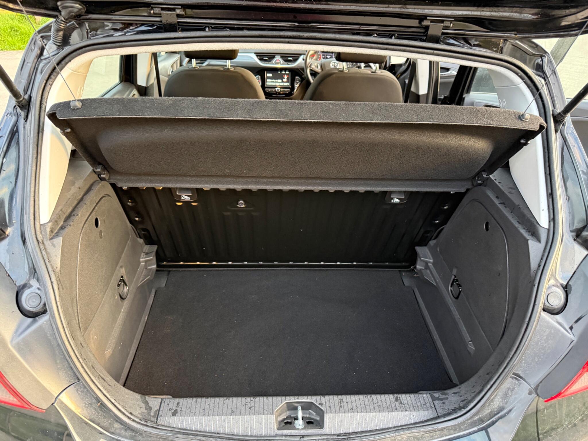 Vauxhall Corsa 1.4i Design Euro 6 (s/s) 5dr — photo 101 of 104